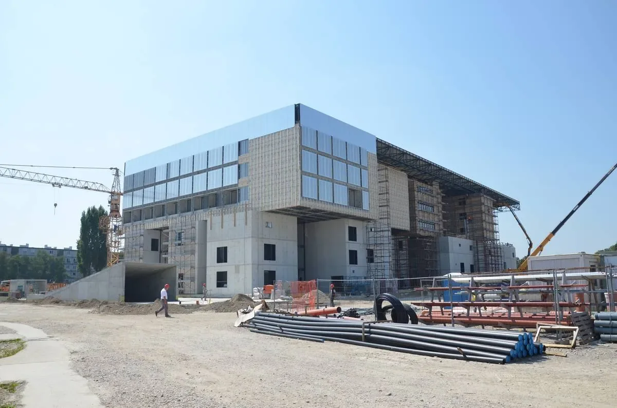 Zgrada SEECEL-a u Zagrebu tijekom gradnje