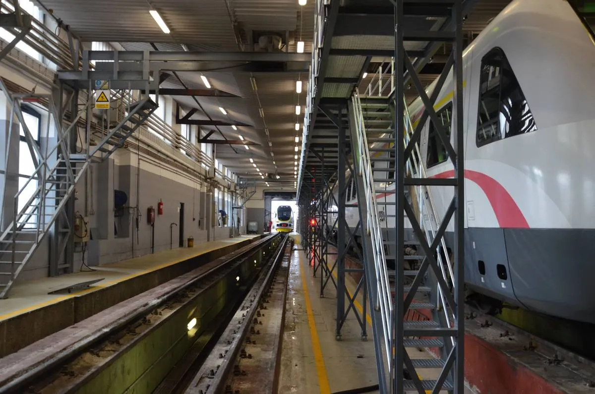 Design and construction supervision: steel platform for train servicing, Glavni kolodvor, Zagreb, photograph 1
