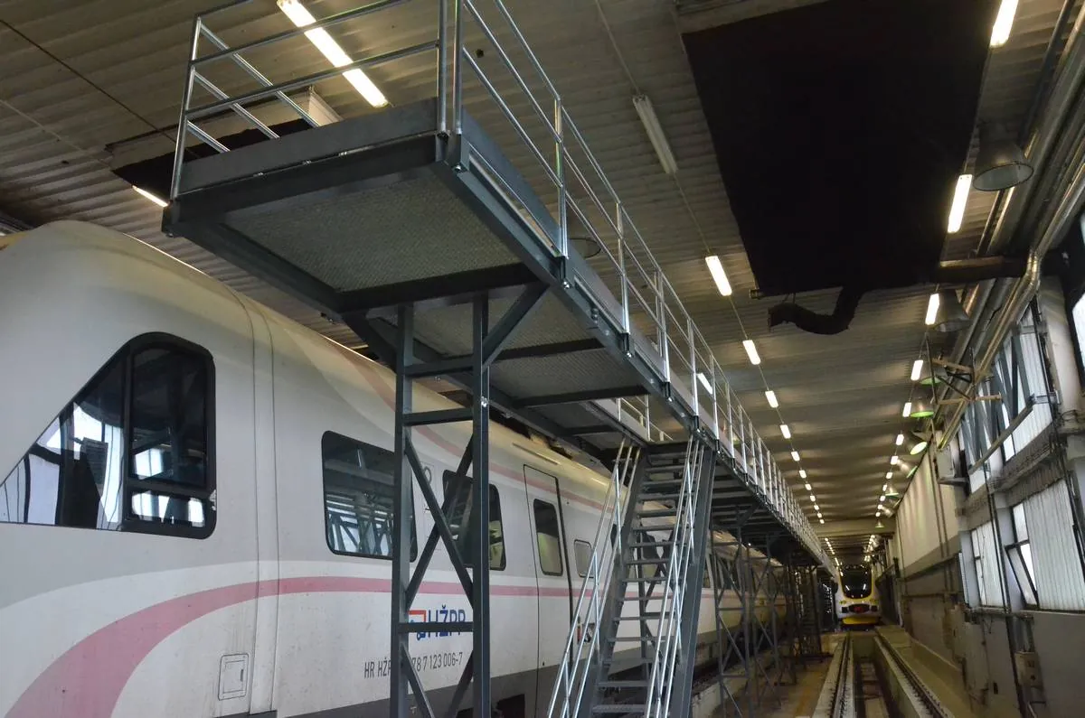 Design and construction supervision: steel platform for train servicing, Glavni kolodvor, Zagreb