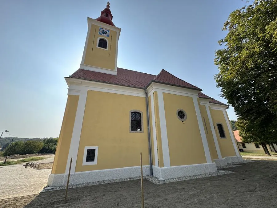 Tehničko savjetovanje i zaštita na radu na gradilištima: konstrukcijska obnova crkve sv. Franje Ksaverskog, Vugrovec, fotografija 2